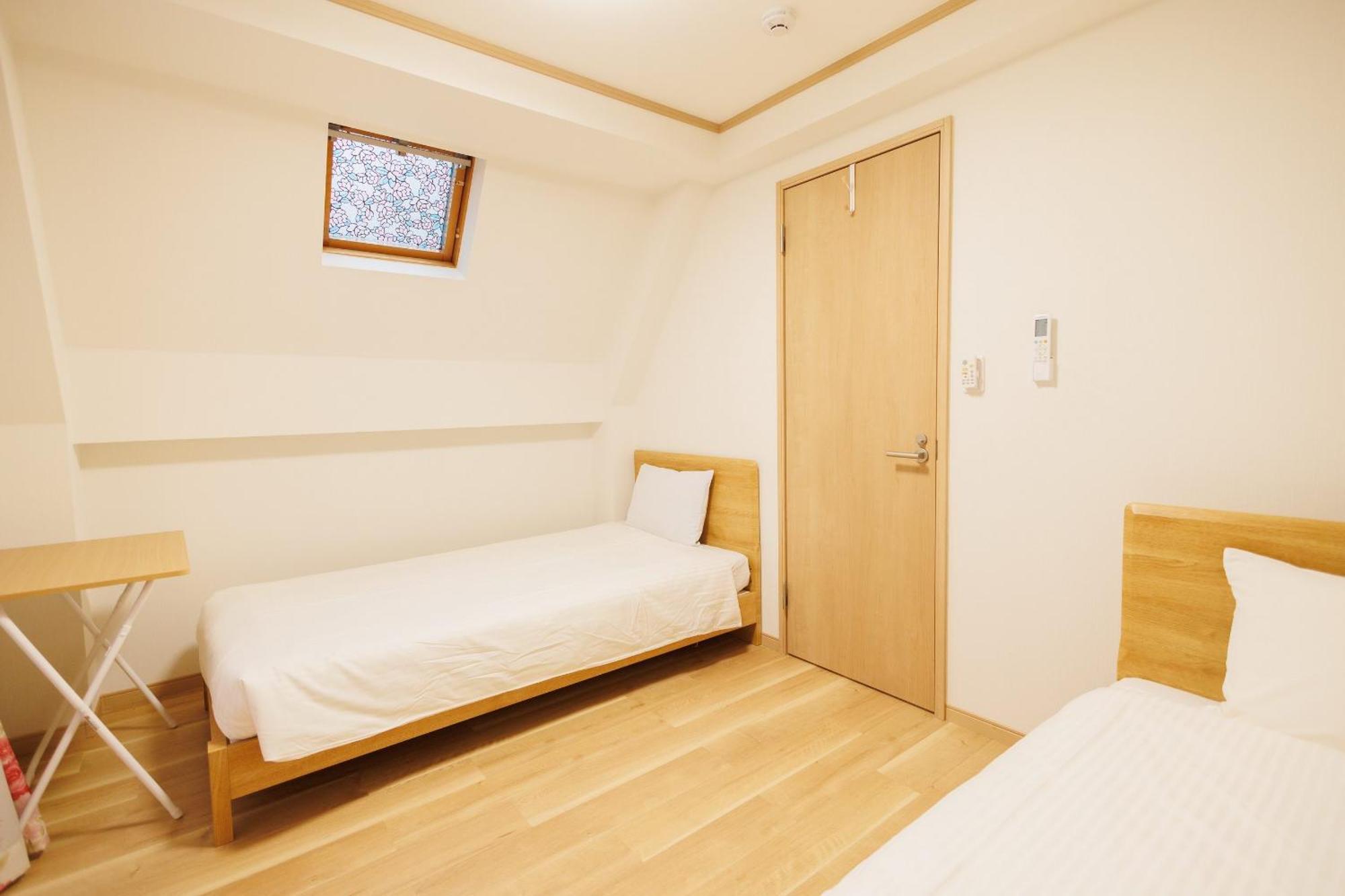 Hotaku Hotel Akihabara Tokió Kültér fotó